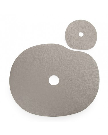 Beige table mat and coaster