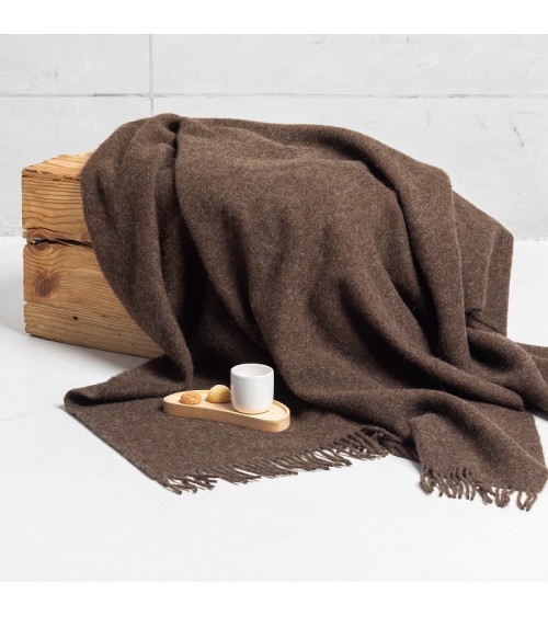 Wool blanket brown